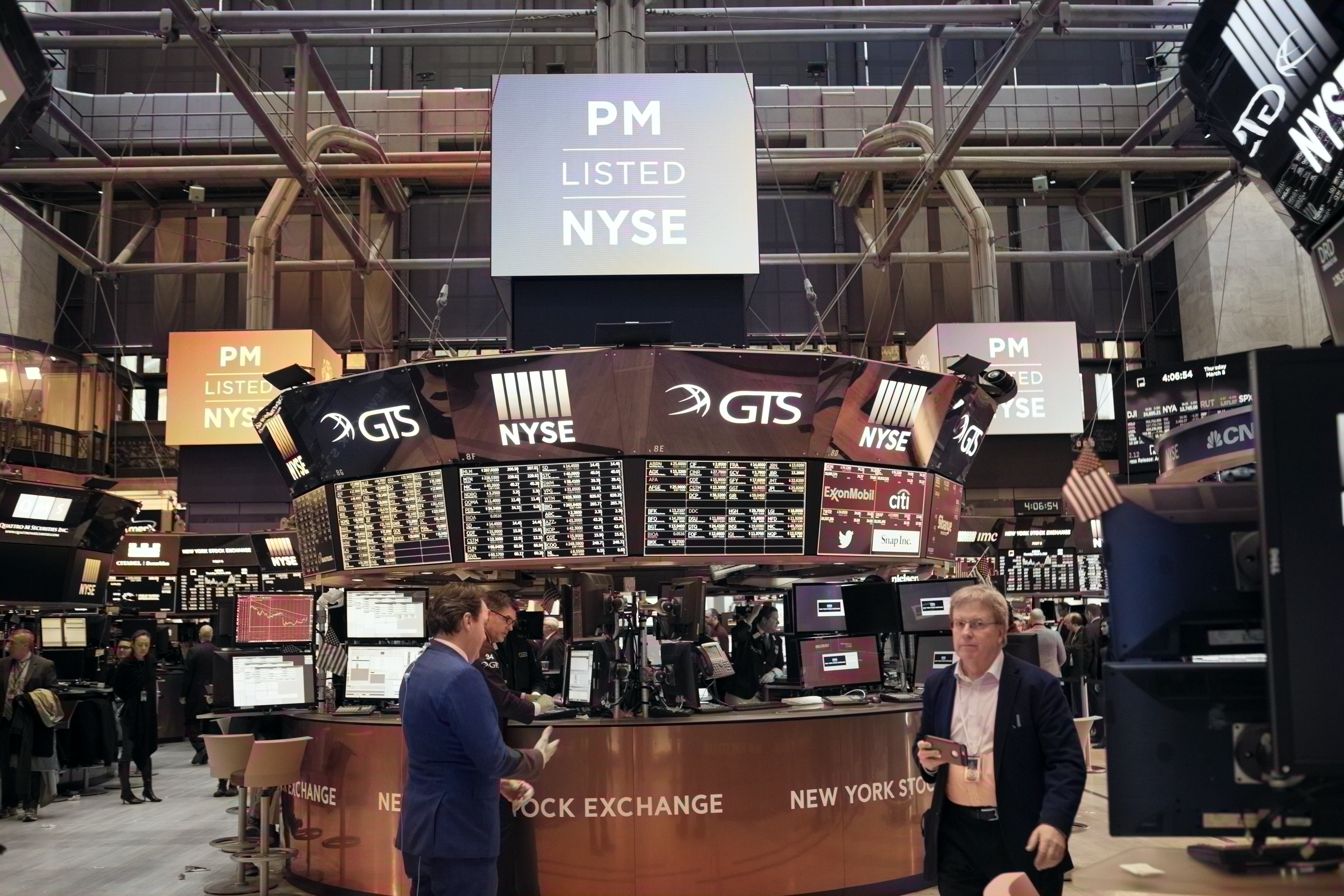 people at stock exchange